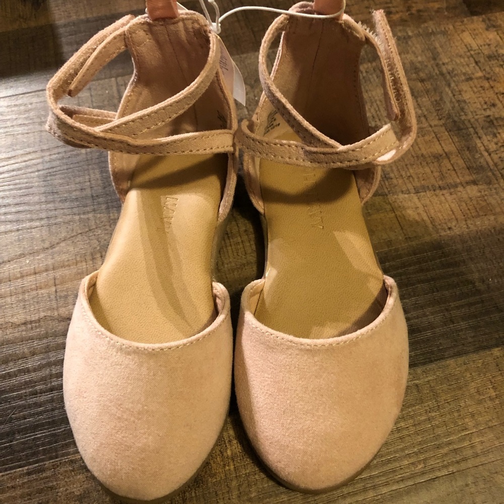 Old navy blush toddler flats NWT